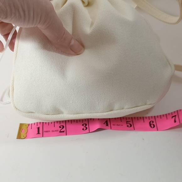 Women's Bucket Handbag Drawstring Purse Ivory Bridal Embroidery Flowers Blue - Picture 5 of 7